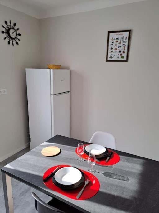 Agreable T2 Classe 3 Etoiles, Refait A Neuf, Dans Quartier Calme Rodez Esterno foto